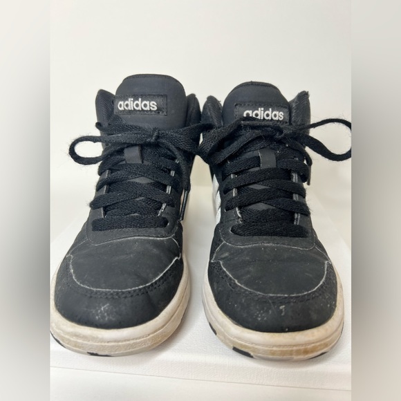 ADIDAS - Picture 3 of 4